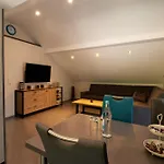 Apartment Schwarzer Kater